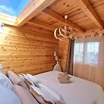 샬레 Dake Casetta Tenerife Village *
